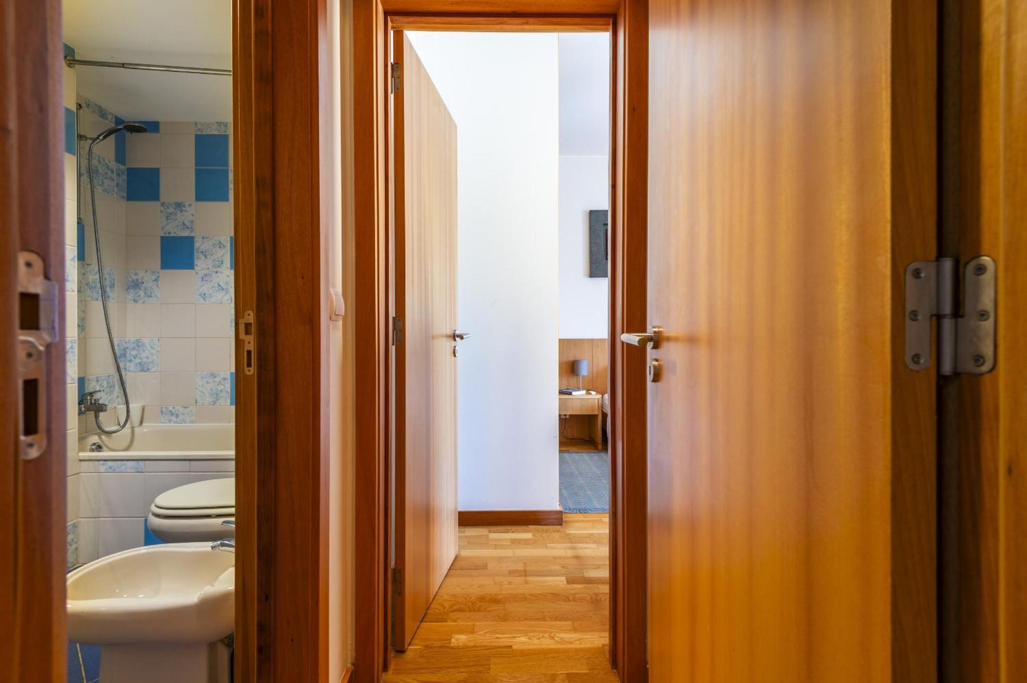 Marina Breeze Apartment With Pool - 900M From The Beach 阿尔布费拉 外观 照片